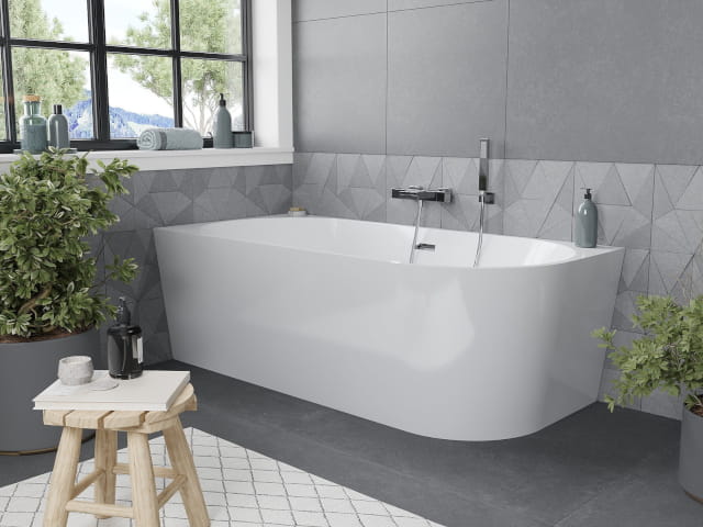 Freistehende Eckbadewanne 140 cm