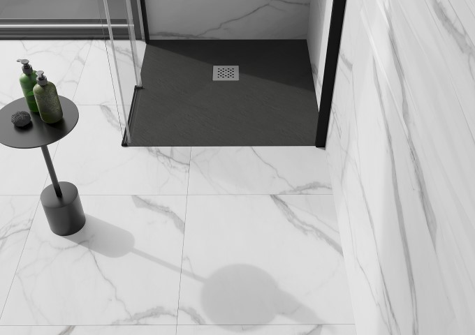 Quadratische schwarze Duschen