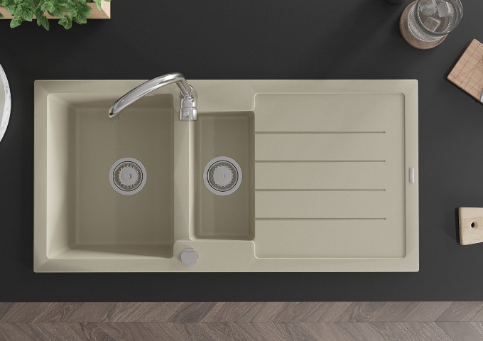 Granitspülen mit Armatur und Siphon