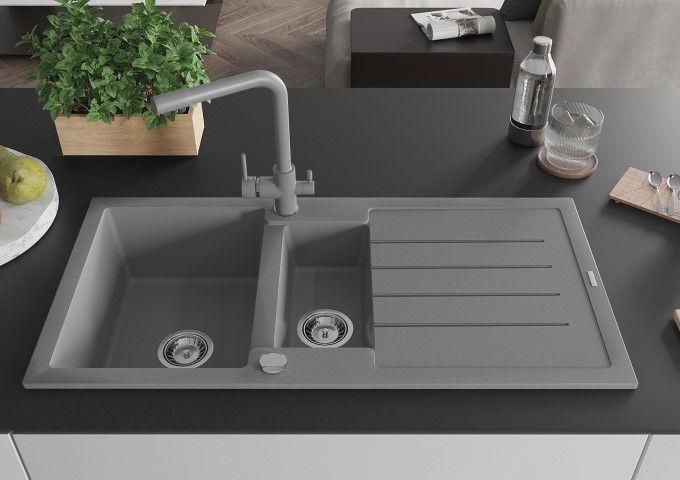 Granitspülbecken mit Abtropffläche