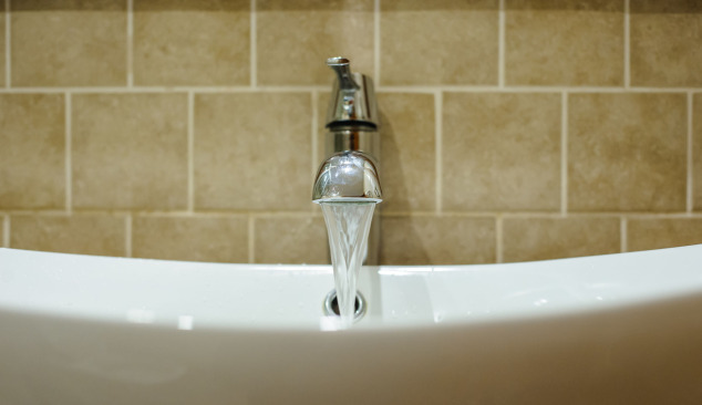 Waschbecken - ein Produkt, das sowohl in kleinen als auch in großen Räumen Anwendung findet