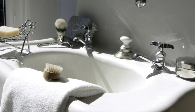 Halbsäulen - dekorative Elemente in großen und kleinen Badezimmern