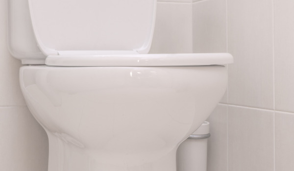 Wie misst man eine Toilettenbrille?