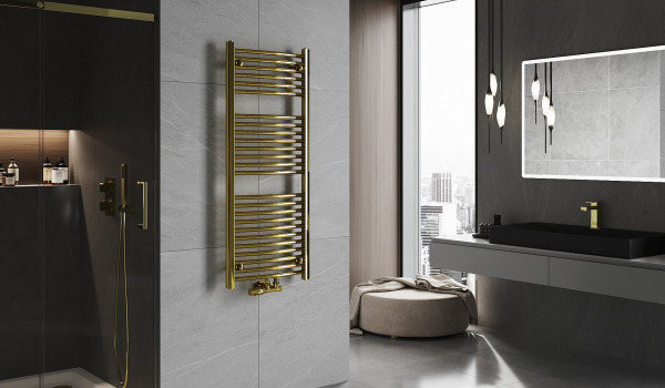 Farbe, Stil und Funktionalität - also ein goldener Heizkörper im Badezimmer
