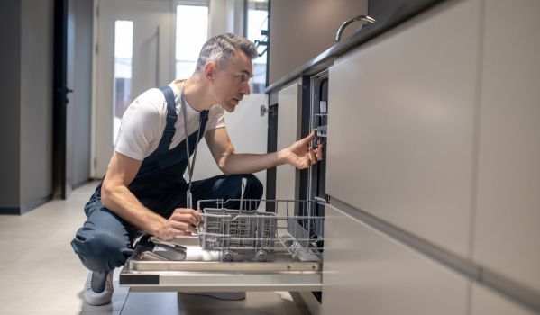 Wie verbindet man einen Siphon mit der Spülmaschine?