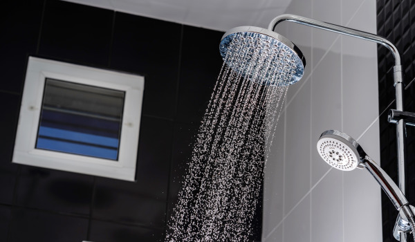 Regendusche oder Duschkopf?